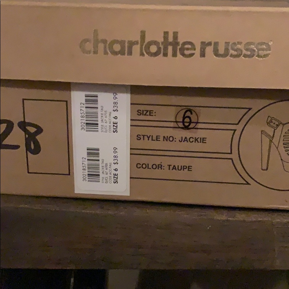 Heels - Picture 5 of 5